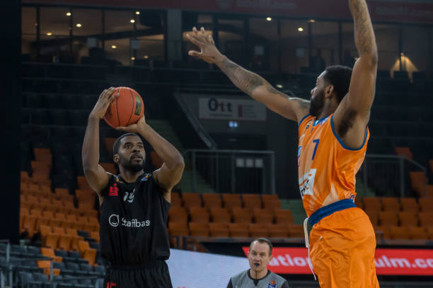 在竞技层面 在竞技层面